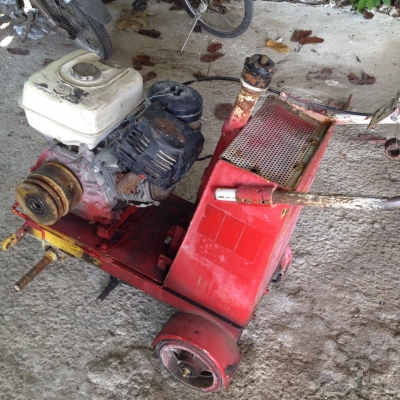 เครื่องตัดคอนกรีต Honda 270 cm. เก่าญี่ปุ่น (ขายซาก)