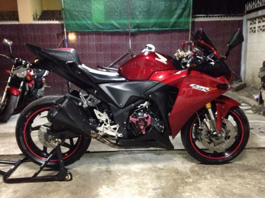 CBR 250R รถปี2011 แต่งล้นๆคุ้มสุดๆ CBR 250R รถปี2011 แต่งล้นๆคุ้มสุดๆ