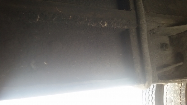 ขายรถ NISSAN เครื่ิอง 4bb1 100cc หลังคาโดยสาร