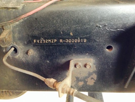 ขายด่วน  ร๊อกกี้ 195 แท้ พื้นเรียบ ใช้งานได้ทันที