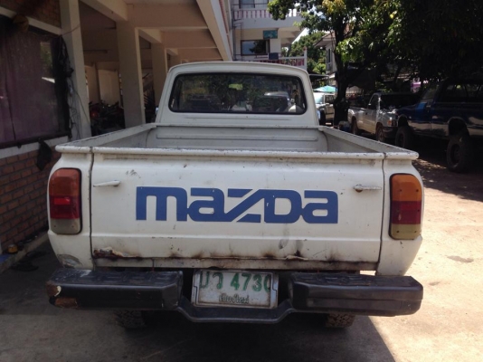 Mazda 1400 4WD
