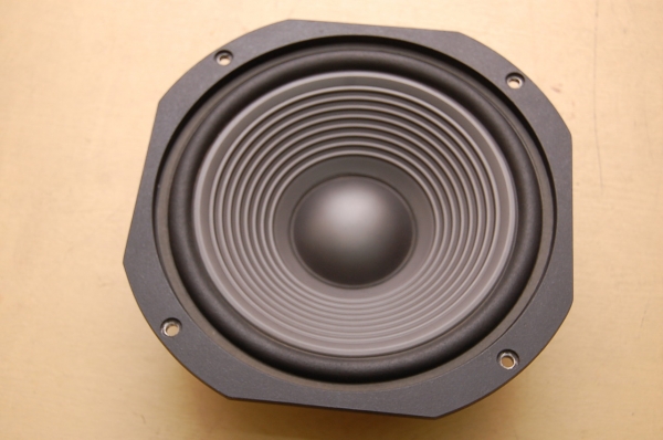 ขาย sub 8" Nakamichi