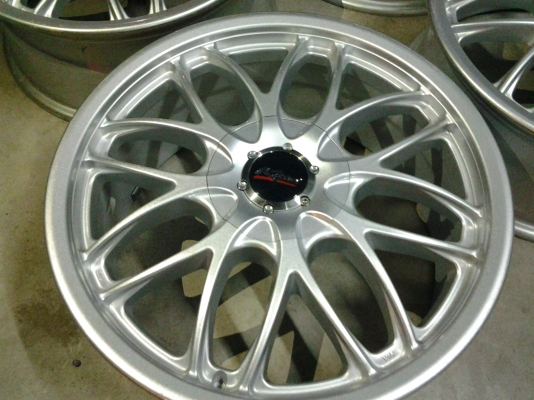 แม็ก 17" 5รู100 5รู114 ส่งทั่วไทย แม็ก 17" 5รู100 5รู114 ส่งทั่วไทย