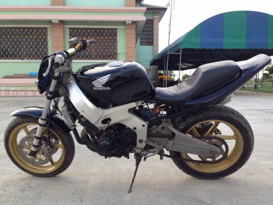 CBR 250 RR ปี1993 4สูบ แต่งสตั้น ทะเบียนแท้โอนขนส่ง CBR 250 RR ปี1993 4สูบ แต่งสตั้น ทะเบียนแท้โอนขนส่ง