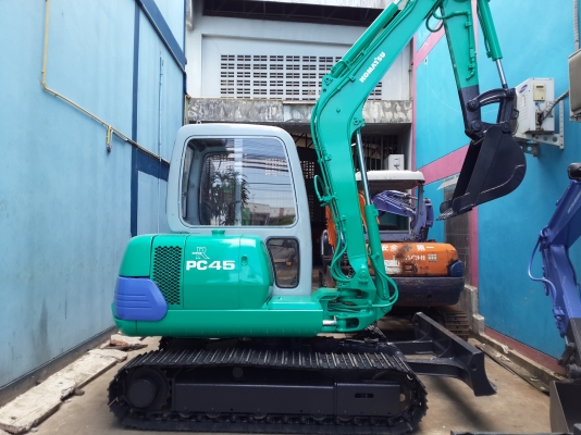 รถขุด KOMATSU รุ่น PC45-1-  หัวเก๋ง แทร็กเหล็ก มือสองญี่ปุ่น