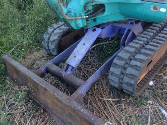 ขายรถแบคโฮ KOMATSU PC20-7E แทร็กยาง มือสองญี่ปุ่น