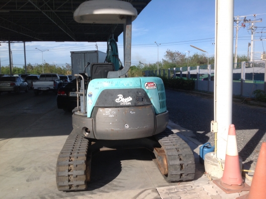 ขายรถแบคโฮ KOBELCO SK25SR แทร็กเหล็ก มือสองญี่ปุ่น