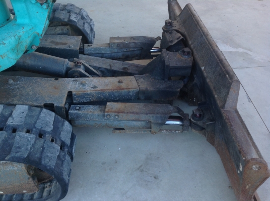 ขายรถแบคโฮ KOMATSU PC35R-8 แทร็กยาง มือสองญี่ปุ่น