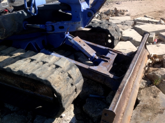 ขายรถแบคโฮ MITSUBISHI MM45T แทร็กยาง มือสองญี่ปุ่น