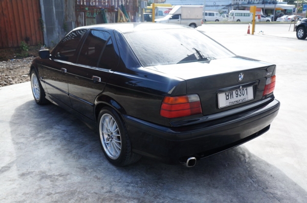 BMW E36 นกแก้ว ปี 1995 รถสวย เครื่องเดิมๆวิ่งดี เกียร์ ช่วงล่างปกติ ล้อmax แอรเย็น กระจกไฟฟ้า พวงมาลัยพาวเวอร์ ภายในลายไม้สภาพสวย สีสวย รถพร้อมใช้งาน จัดไฟแนนได้
