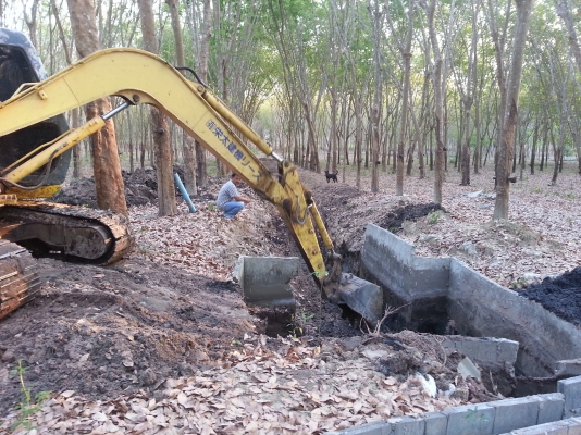 ขายแมคโครซูมิ60 ขายแมคโครซูมิ60