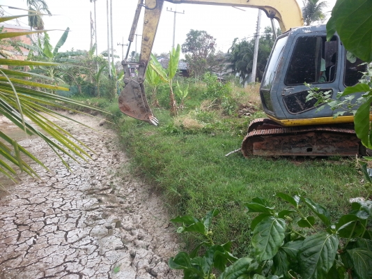 ขายแมคโครซูมิ60 ขายแมคโครซูมิ60