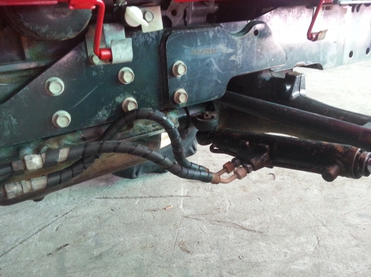 จัดโปรโมชั่น..1 คันเท่านั้น..ยันร์ม่า EF 453 T4WD ตัวเปล่าเพียง 295000 บาท