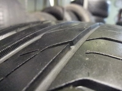 ยาง Toyo 225/40/18 ปี10