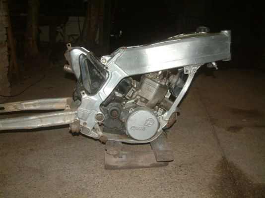 เครื่องติดเฟรมbeta zero