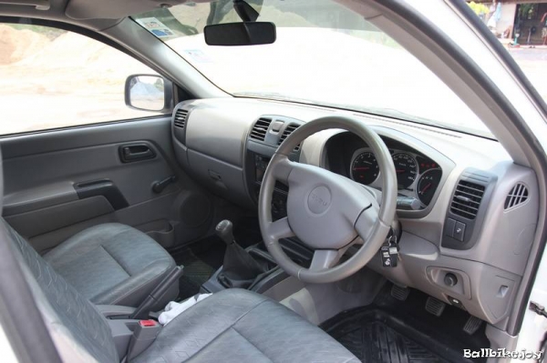 ISUZU D-max cab-4 SX 2.5 ปี 05