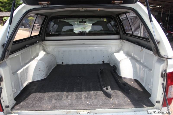 ISUZU D-max cab-4 SX 2.5 ปี 05