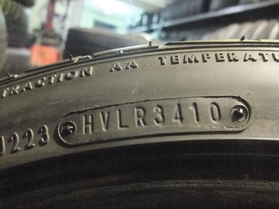 ยาง Falken 245/35/19 ปี 10