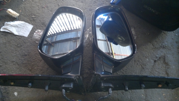 กระจกมองข้าง MITSU SPACEWAGON พับไฟฟ้า มีไฟครับ