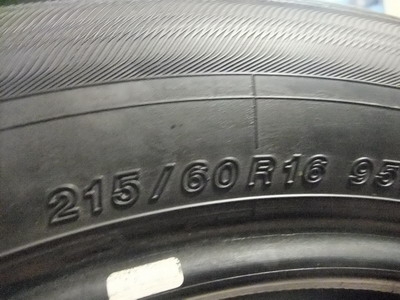 ยาง Yokohama 215/60/16 ปี 11 ยาง Yokohama 215/60/16 ปี 11