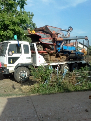 ขายรถเกี่ยวข้าว สินเจริญ ขายรถเกี่ยวข้าว สินเจริญ