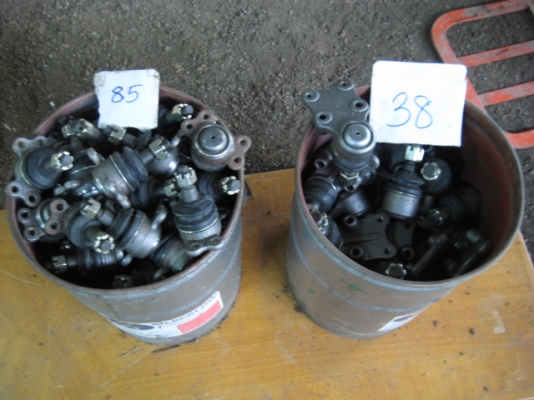 ขายลูกหมากปีกนก isuzu มังกร และ ดรากอน ชุดละ 1,000 ของใหม่