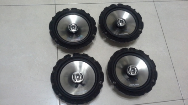 ลำโพง Alpine 6" แกนร่วม ยกชุด 4 ตัว สวยๆ เสียงดี ถูกๆ