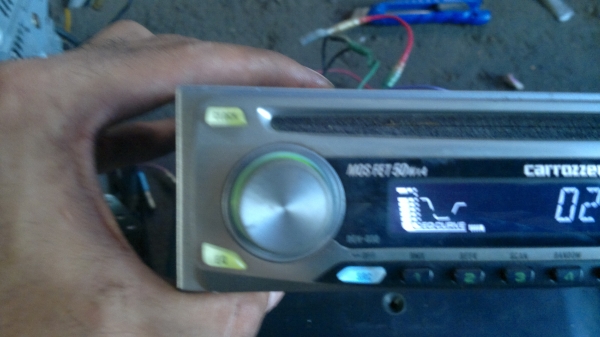 วิทยุ CD/Mp3 CARROZZERIA PIONEER 030