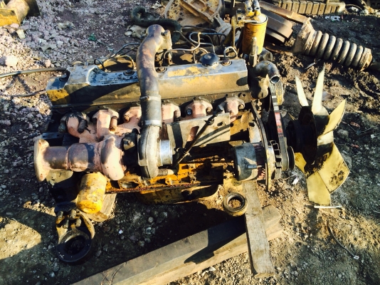 ขายด่วน เครื่อง ปั้ม komatsu pc 200-5