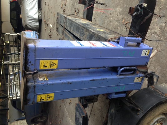 ขายขาเครน ทาดาโน่ และ ยูนิค