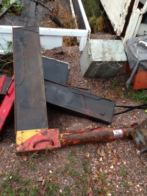 ขายขาเครน ทาดาโน่ และ ยูนิค