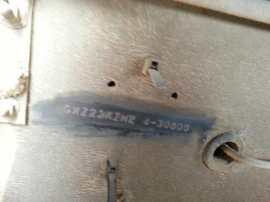 รถอีซูซุ 10 ล้อ หัวลาก  320 แรงม้า.   ปี 46   สนใจติดต่อ 081 - 6079515