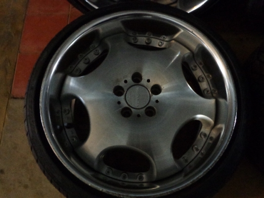 ล้อขอบ 19" maed in japan......19000฿