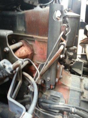 รถอีซูซุ 10 ล้อ หัวลาก  320 แรงม้า.   ปี 46    สนใจติดต่อ 081 - 6079515