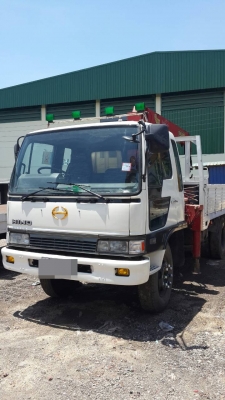 HINO  KL ติดต่อคุณบอย  081-815-2423