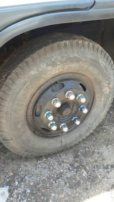 HINO  KL ติดต่อคุณบอย  081-815-2423