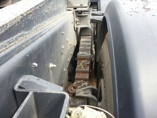 รถอีซูซุ 10 ล้อ หัวลาก  360 แรงม้า. ปี 52   สนใจติดต่อ 081 - 6079515