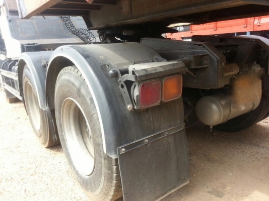 รถอีซูซุ 10 ล้อ หัวลาก  360 แรงม้า. ปี 52   สนใจติดต่อ 081 - 6079515