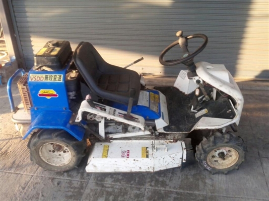 ขายรถตัดหญ้า  เก่าญี่ปุ่น สภาพสวยพร้อมใช้