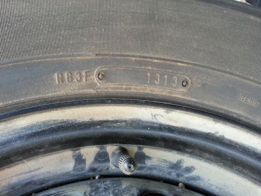 ขายยางอะไหล่ 255 70R16 ปี13