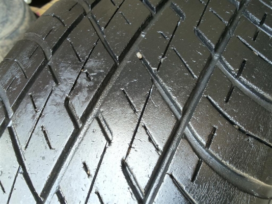 ล้อแม็กซ์ วีโก้ ขอบ15 5รู114 ยาง บริสโตน Leo627 ล้อแม็กซ์ วีโก้ ขอบ15 5รู114 ยาง บริสโตน Leo627