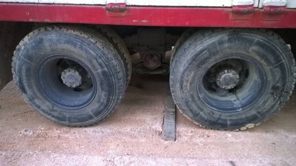 12ล้อรถนอกแท้ๆติดเครนTADANO 5 ตัน รถสวยมากๆ...เล่มพร้อมโอน.