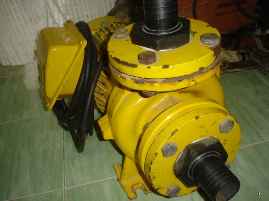 ขายปั๊มน้ำหอยโข่งชนิดปริมาณน้ำมาก Mitsubishi รุ่น WCL-2205FS