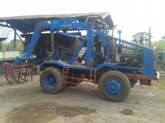 รถคีบอ้อย