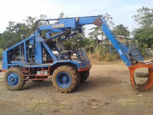 รถคีบอ้อย