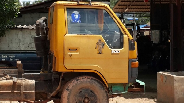 ขายครับ180,000 ดั๊มพ์ เป็นรถเทศบาล มีทะเบียน toyoya Bu 87 115 hp. ดั๊มพ์ 6ล้อสภาพพร้อมใช้งานราคา 180,000 บาท ขายครับ180,000 ดั๊มพ์ เป็นรถเทศบาล มีทะเบียน toyoya Bu 87 115 hp. ดั๊มพ์ 6ล้อสภาพพร้อมใช้งานราคา 180,000 บาท