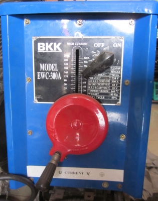 ตู้เชื่อมไฟฟ้า BKK300 **ขอบคุณเว็บไซต์ และทุกความสนใจค่ะ**