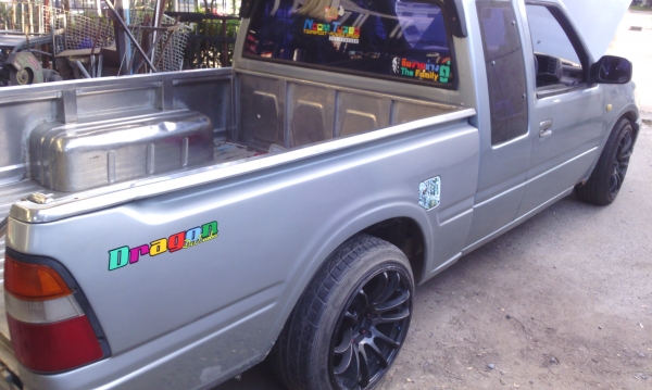 มังกรปี93แปลงโฉลมดาก้อน 1jz ออโต้  เครื่องเสียงชุดใหญ่ล้อแม็ก17ดิส4ล้อ พร้อมใช่ เอกสารพร้อมโอน ถูกๆ