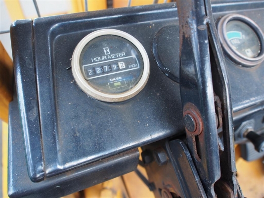 ** NEW LOT ** KOMATSU FD20-8 เสา 3 เมตร เครื่องยนต์ C240 เกียร์ธรรมดา งาคว่ำ-หงายได้ ^^ ** NEW LOT ** KOMATSU FD20-8 เสา 3 เมตร เครื่องยนต์ C240 เกียร์ธรรมดา งาคว่ำ-หงายได้ ^^