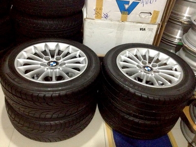 แม็กซ์ VIOS TOP 12ก้าน 15 นิ้ว 4รู100 แม็กซ์ไม่มีรอย พร้อมยาง Dunlop ได้ตจว ส่งได้ Tel.085-150-9040.P